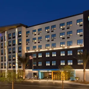 Tru By Hilton Vegas Airport Nv *** Las Vegas
