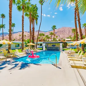 **** Hotel A Place In The Sun - Adults Only Big Units, 24h Heated Pool & In 1 Acre Park Prime Location, Dog Friendly, Midcentury Modern Boutique Stati Uniti