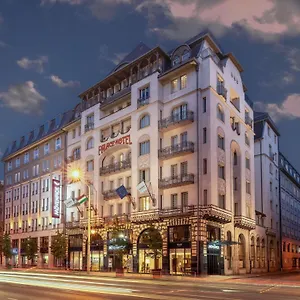 Moevenpick Centre 4*, Budapeste Hungria